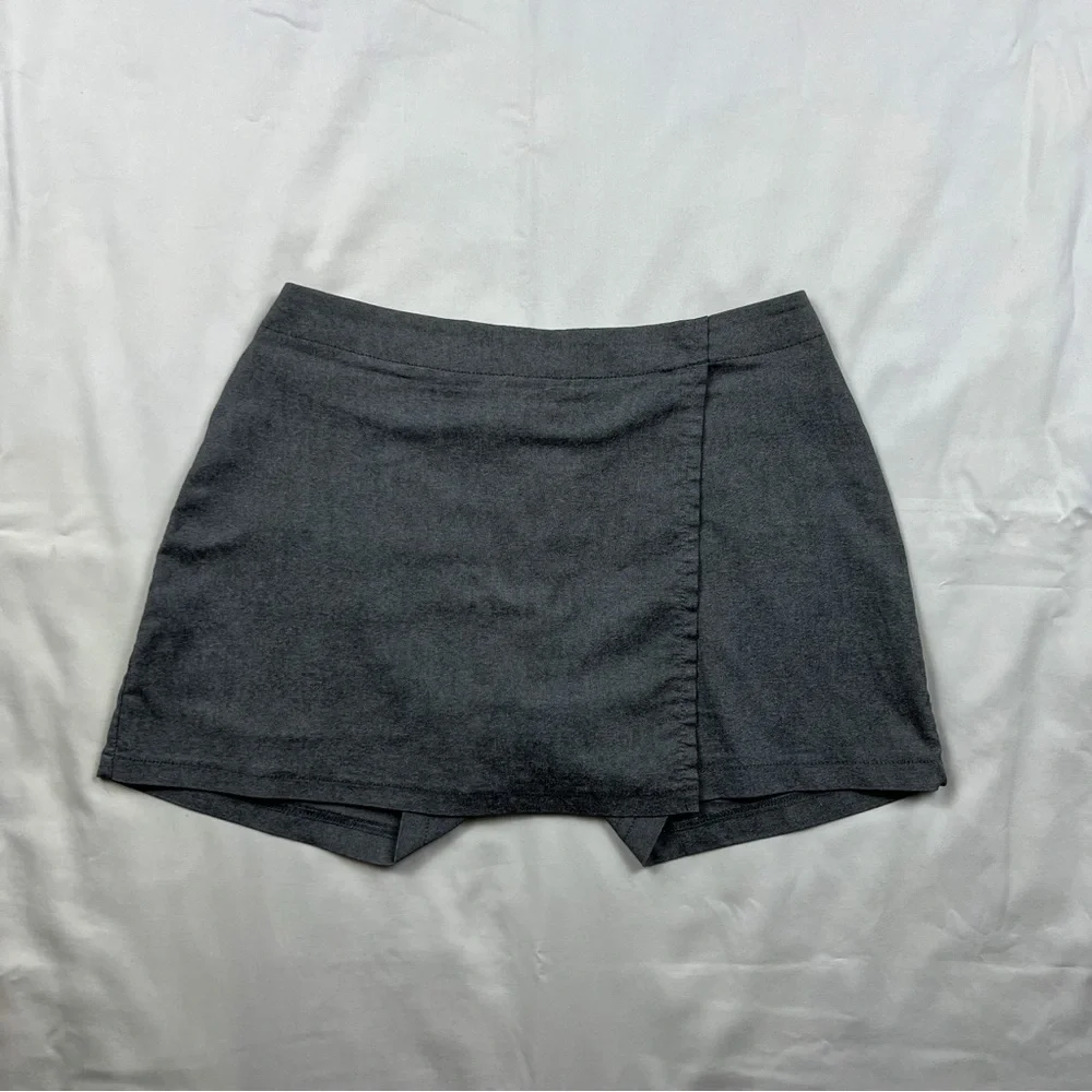 90’s Grey Mini Skort